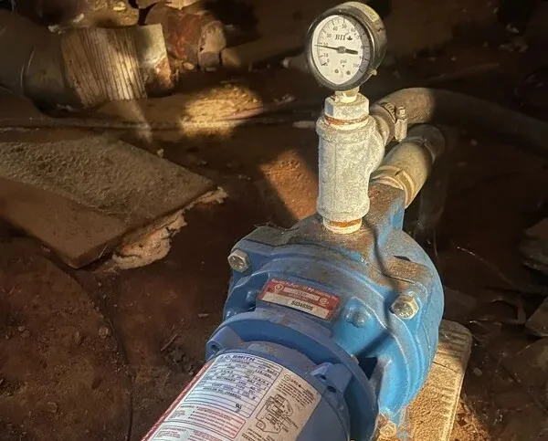 Well pump repair service